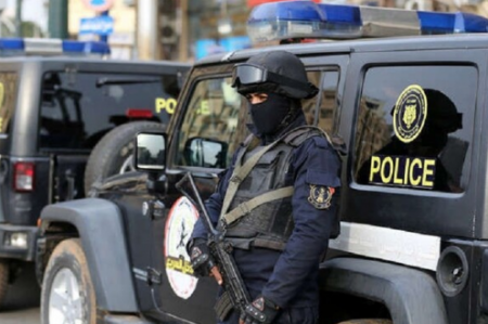 حادثة غريبة سببها الافلام الجريئة في مصر